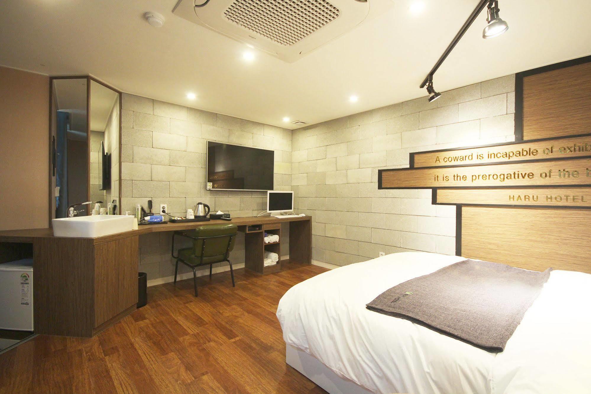 Haru Hotel Gimhae Eksteriør bilde